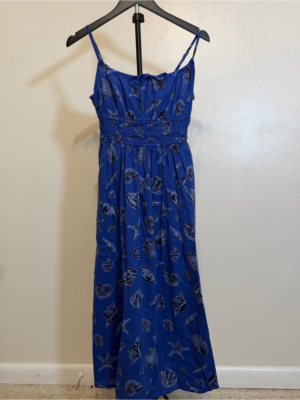 GAP Blue Shell-Print Maxi Sundress